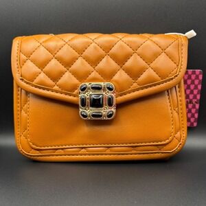 Alfa Bags Quilted Amber Crossbody Flap Bag Gold Tone Black‎ Jewel Clasp